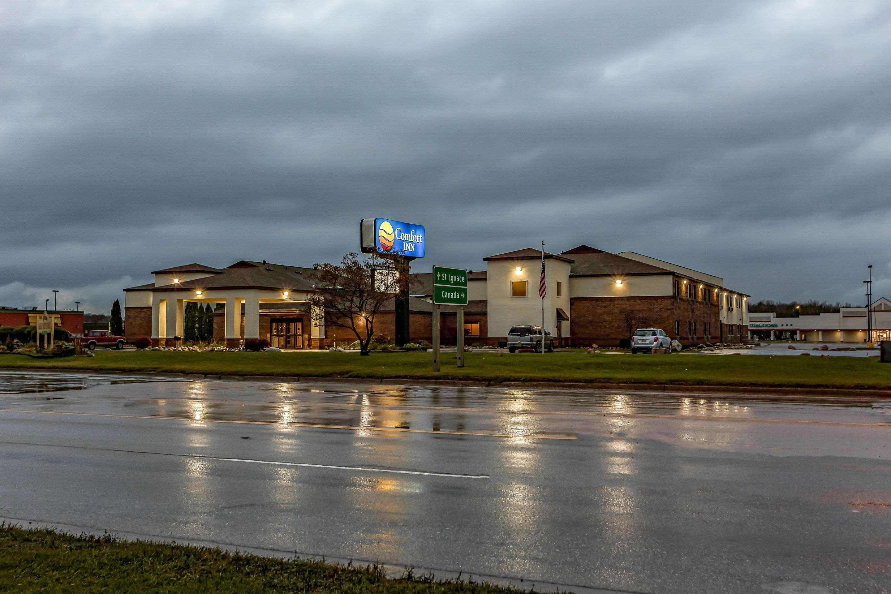 Comfort Inn Су-Сент-Мари Экстерьер фото